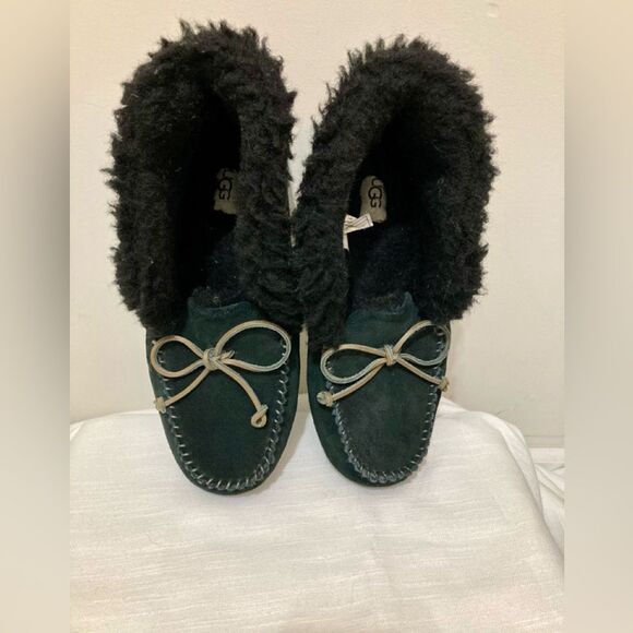 Ugg Tall Alena suede slippers in Black 7 - Picture 10 of 16
